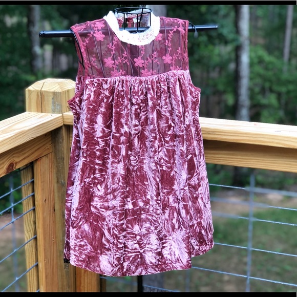 Solitaire Tops - Solitaire Dusty Rose Velvet/Lace Sleeveless Top M